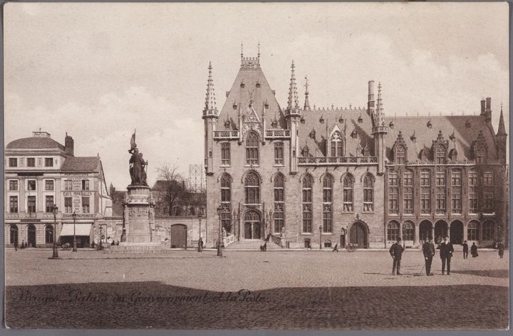Architecture néogothique à Bruges