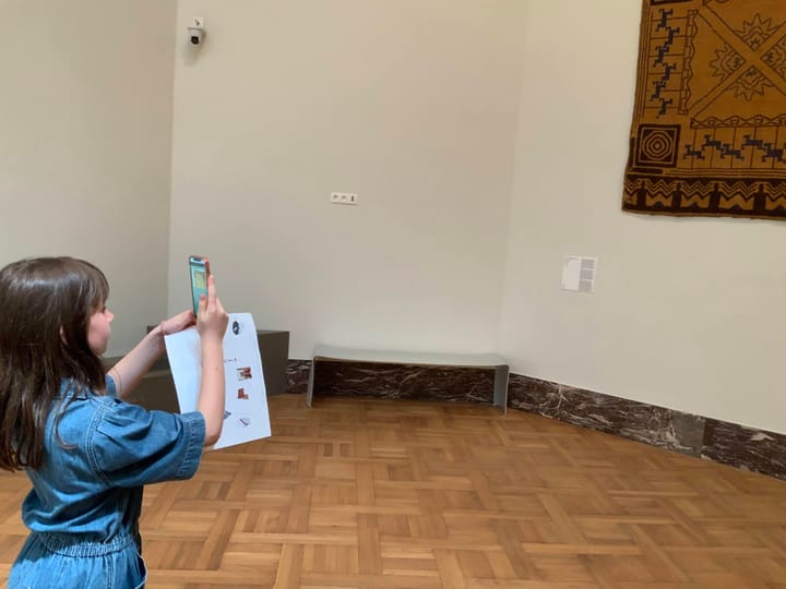 En visite au Musée d'Art et d'Histoire avec Eddy Kat